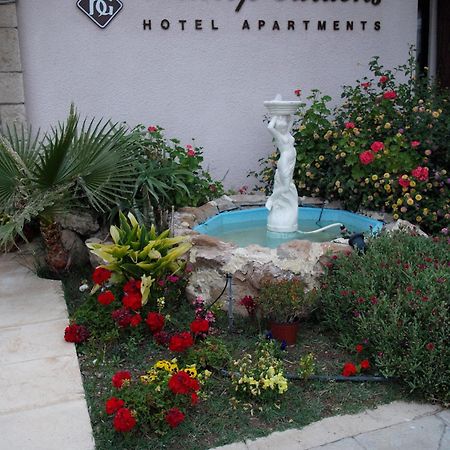 海港花园公寓式酒店 Paphos 外观 照片