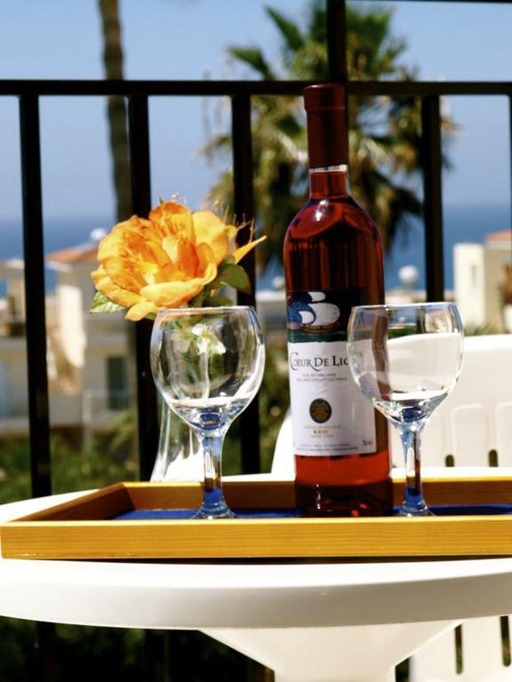 海港花园公寓式酒店 Paphos 外观 照片