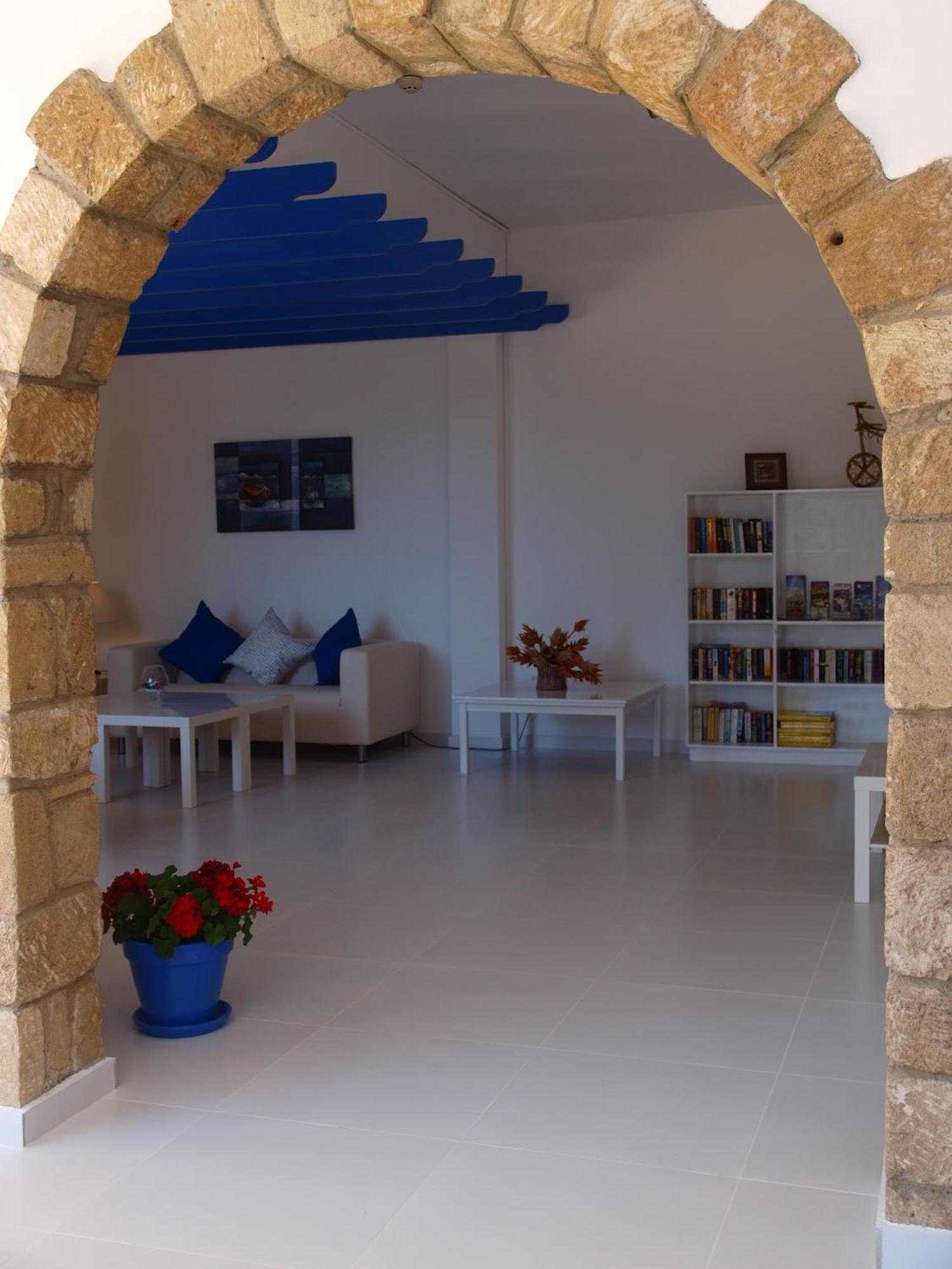 海港花园公寓式酒店 Paphos 外观 照片