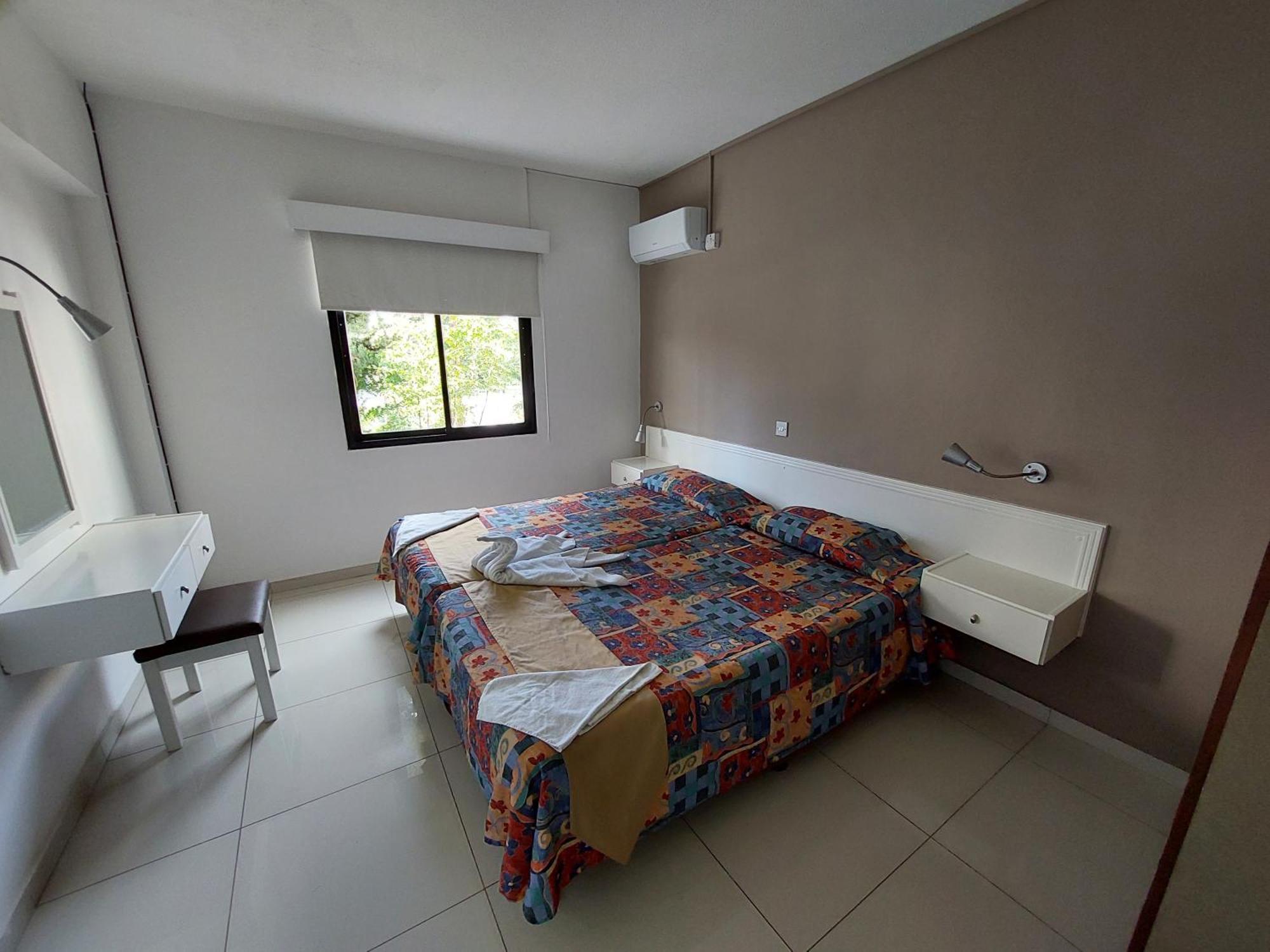 海港花园公寓式酒店 Paphos 外观 照片